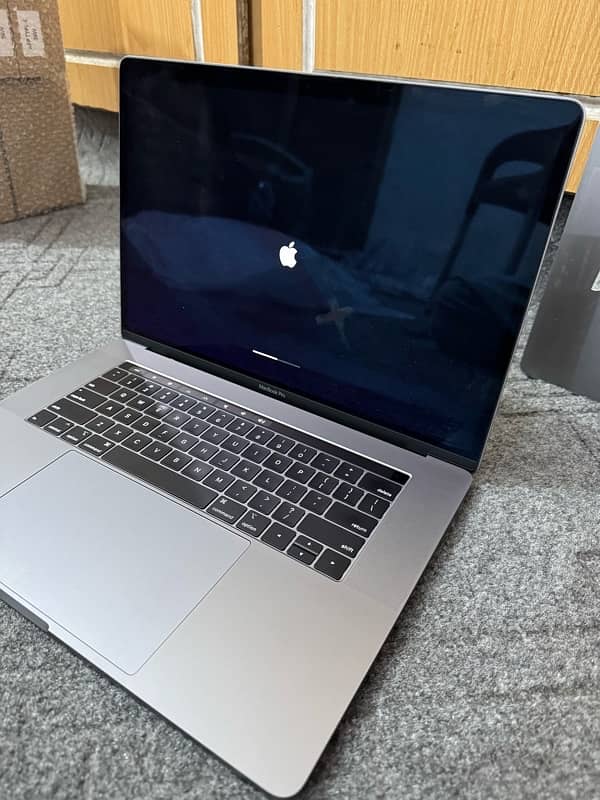 MacBook Pro 2019 | Core i9 processor | 32/512 2