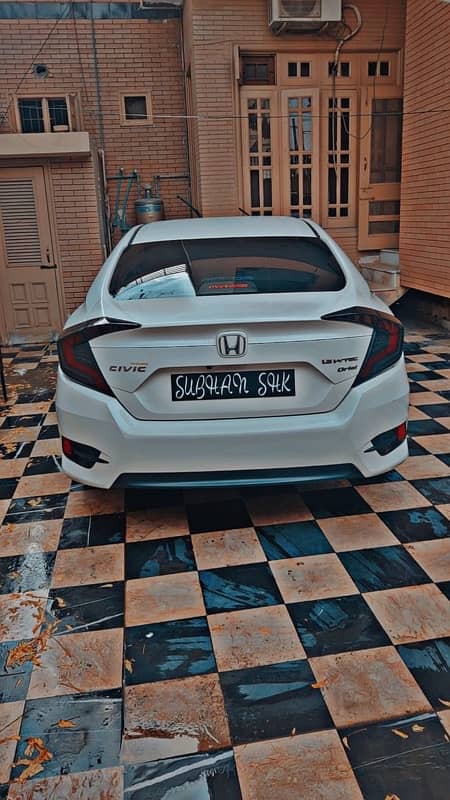 Honda Civic Oriel 2018 3