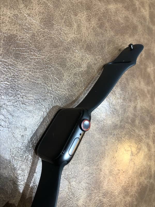 Apple watch Series 6 / 40 mm GPS Version 7