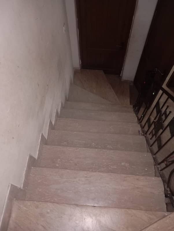 8 MARLA LOWER PORTION FOR RENT IN JOHAR TOWN LAHORE 8