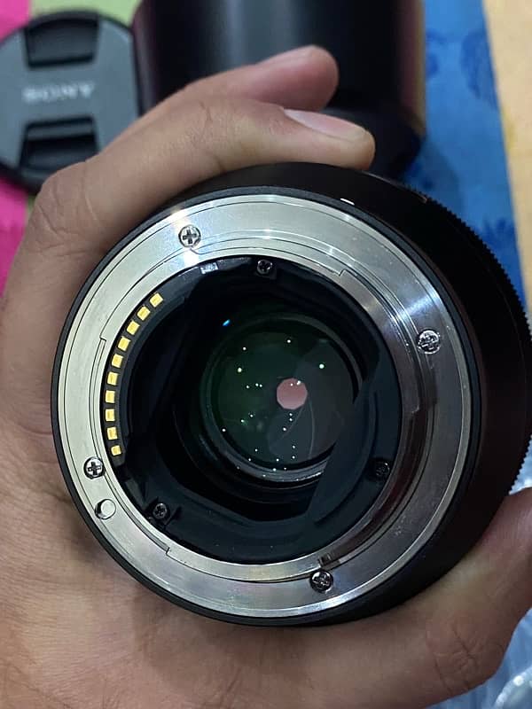 Sony 85mm 1.8 Lens Condition 10/10 12