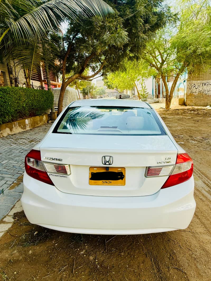 Honda Civic Prosmetic 2014 Triborn Automatic White 5