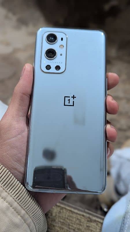 One Plus 9pro 5G 0