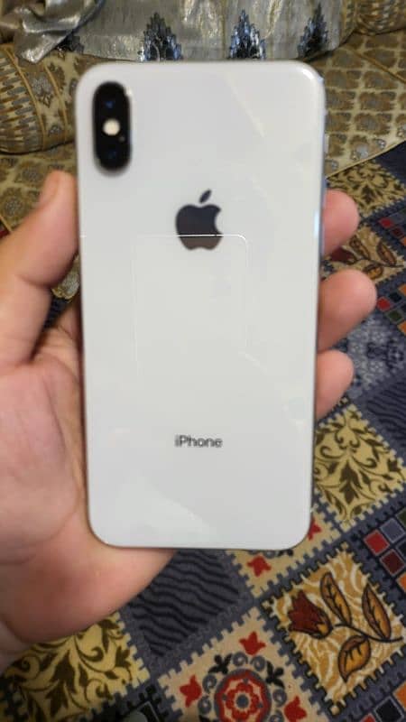 iPhone x PTA 64 GB 5