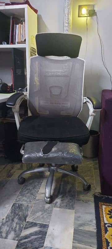 Egronomic Chair | Imported | Urgent Sale ! 1