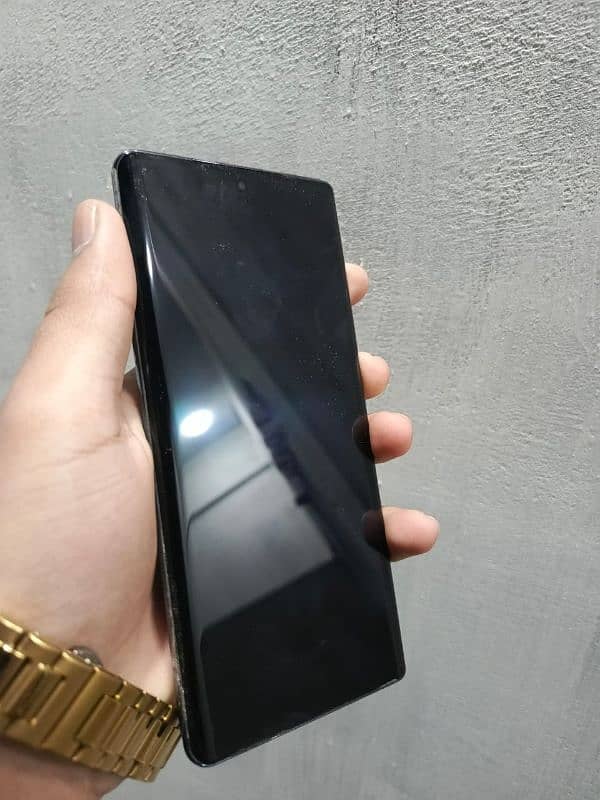 Tecno spark 20 pro plus 3