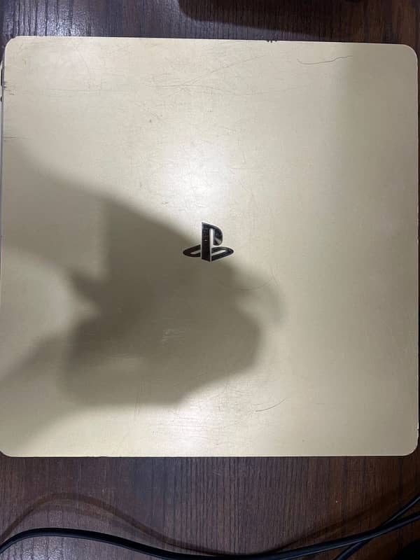 Gold edition PS4 Slim 512GB 2