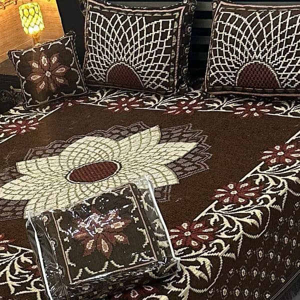 4Pc Velvet Jacquard Bedsheet Set 1