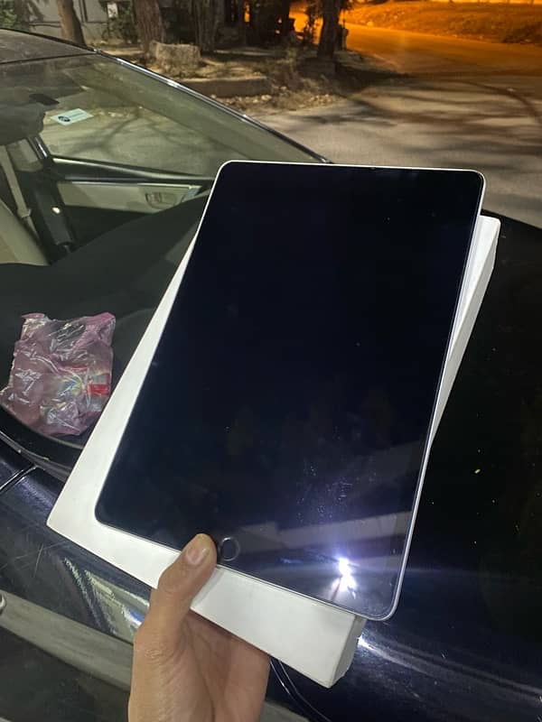 IPAD 9th GENERATION 64GB WITH BOX ALL OK 2