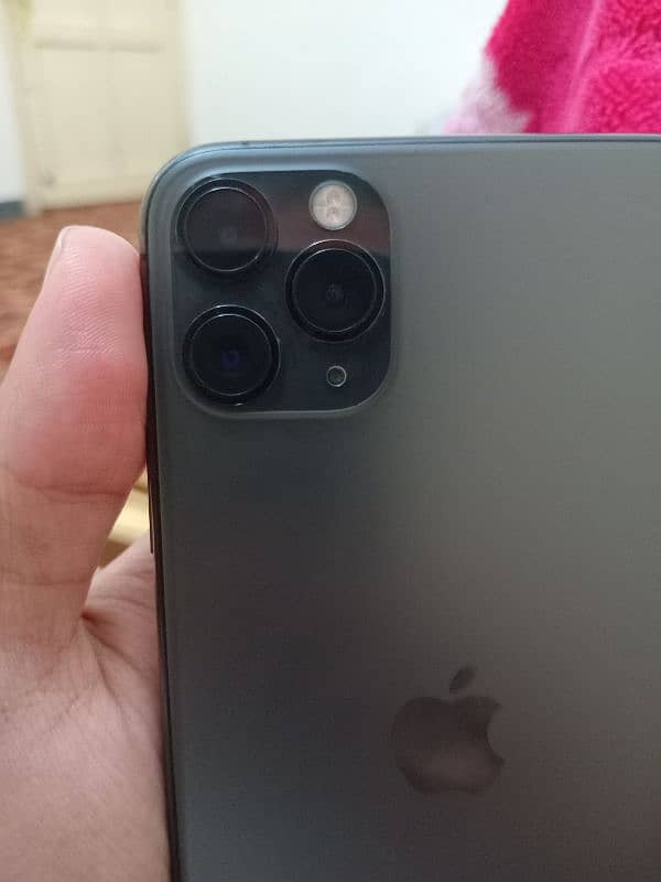 IPHONE 11 PRO MAX 1