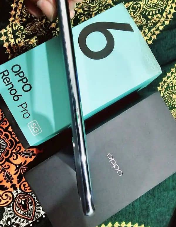 OPPO RENO 6 PRO 5G. USED 2