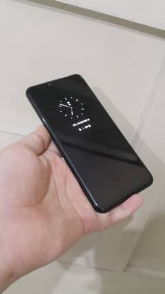 Lg G8 Thinq ( Approved ) 6\128