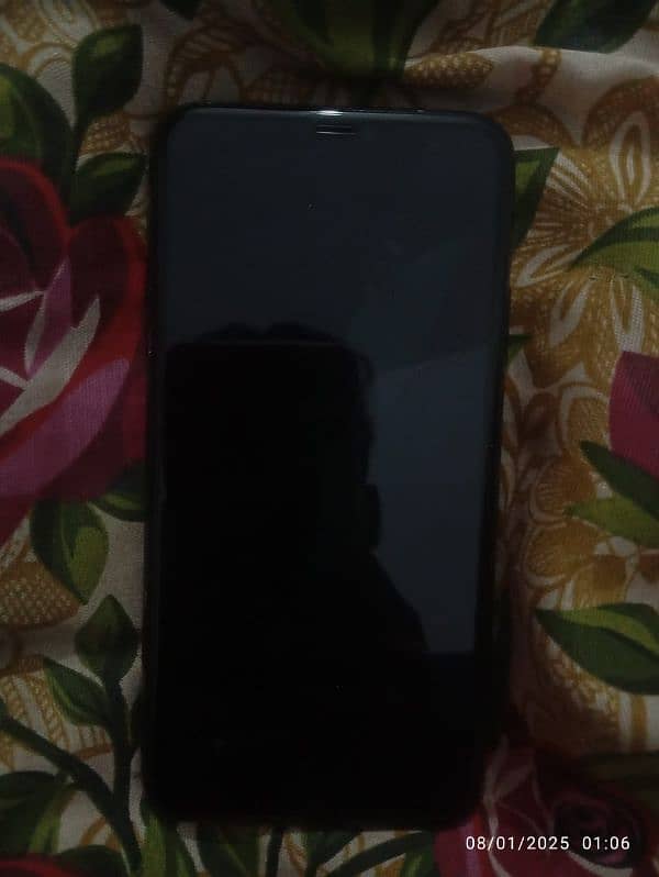 I phone 11 pro max 256 mate black 2