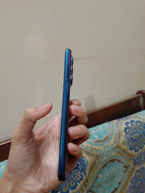 Moto Edge2021 (Exchange possible pixel 4xl, lgv60 or moto edge plus) 3