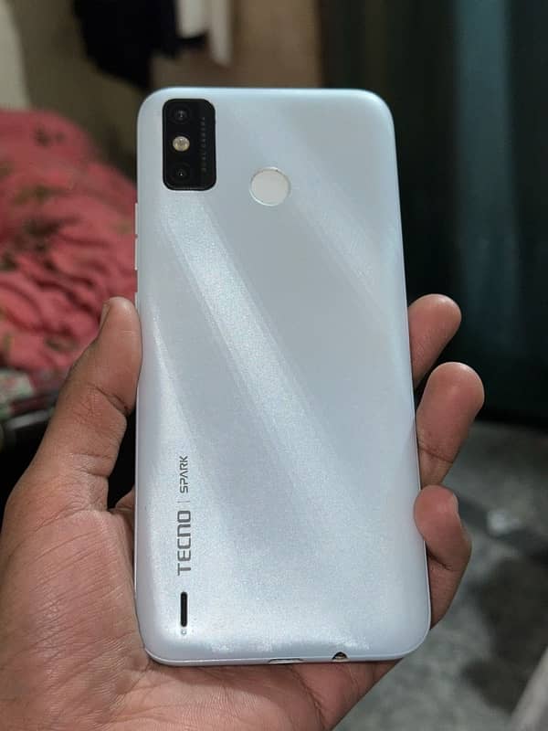 Tecno spark 6Go 5