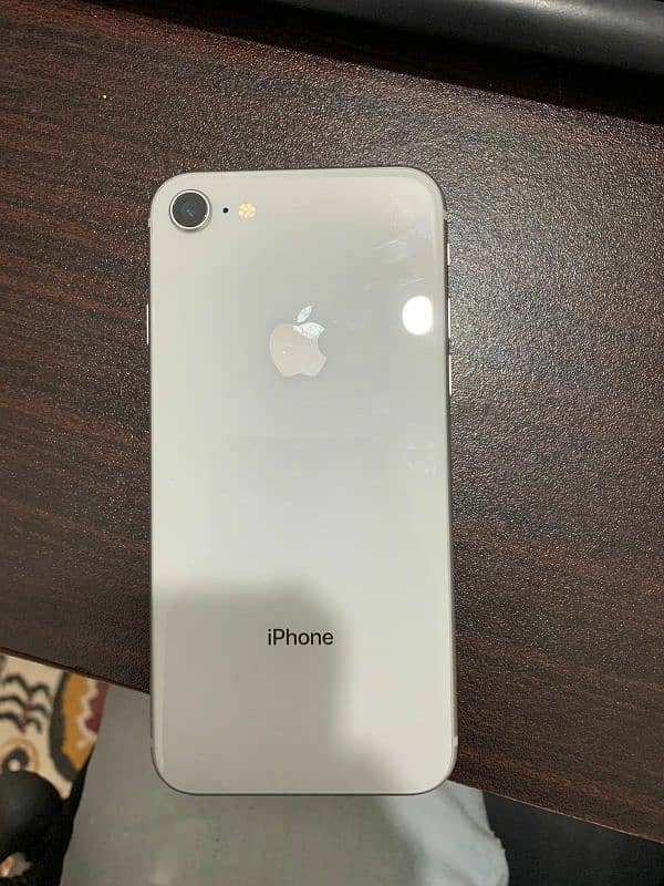 Iphone 8 non PTA 1