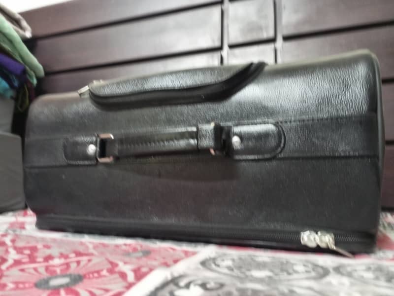 SuitCase Luggage Beg 100% High Qiality Leather New 2