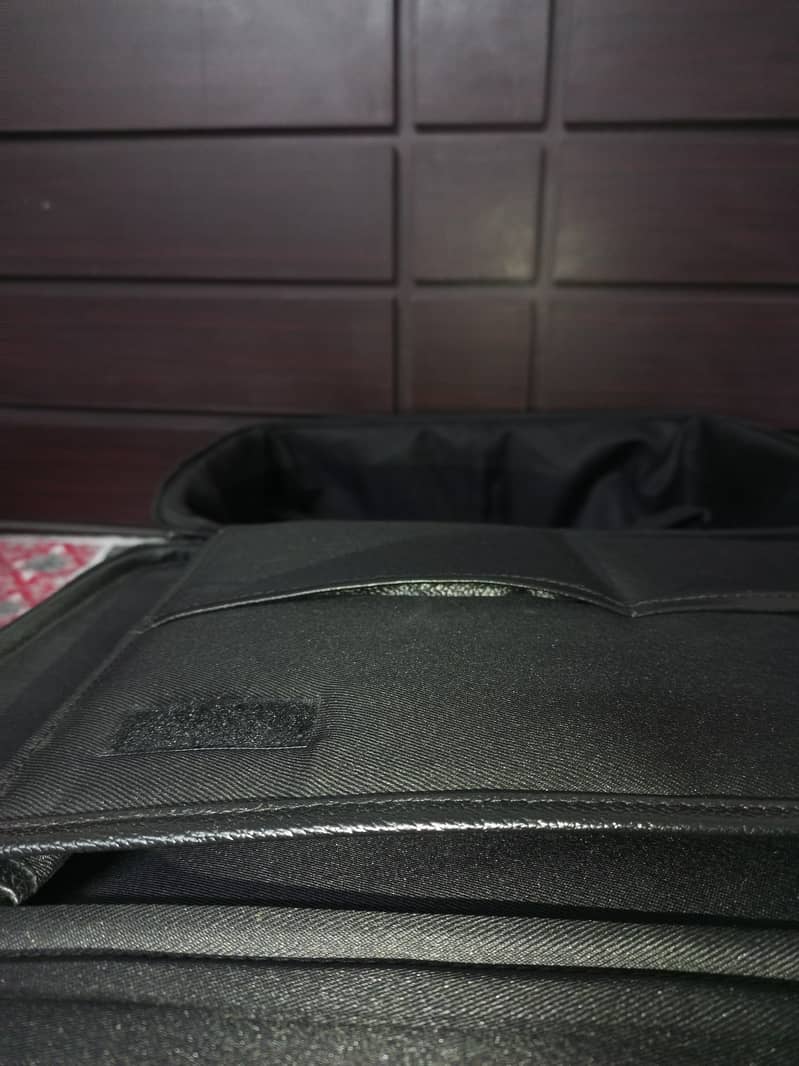 SuitCase Luggage Beg 100% High Qiality Leather New 11