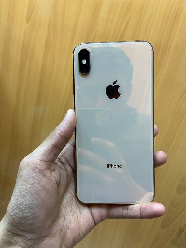 i phone xs Max 64GB physical approved 1