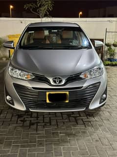 Toyota Yaris CVT 1.3 ATiV 2021 b2b original 03328255887