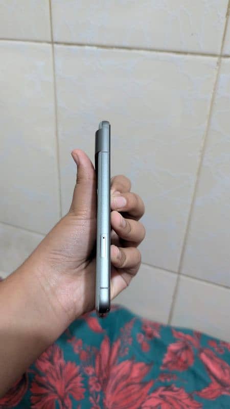 Google pixel 8 (Non pta) 4