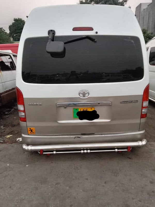 Toyota hiace 6