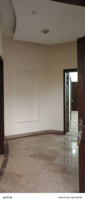 10 Marla House For Sale In Paragon City 11