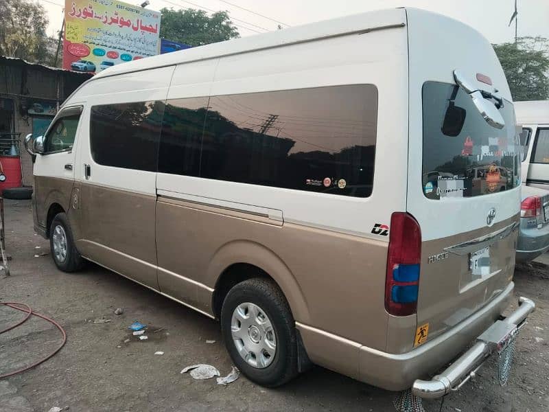 Tayyota hiace 1