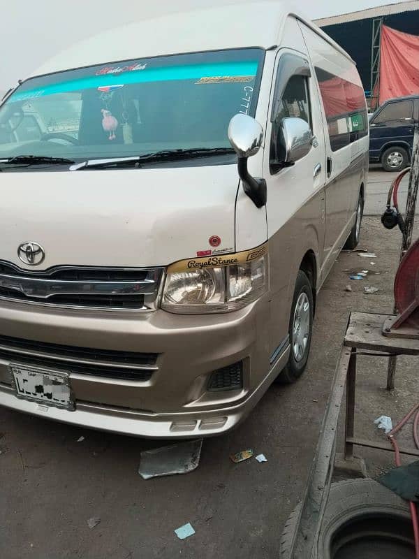 Tayyota hiace 2