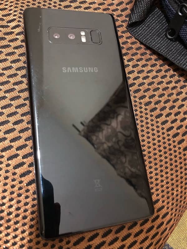 Samsung Galaxy Note 8 with BOX Very Good Condition 9