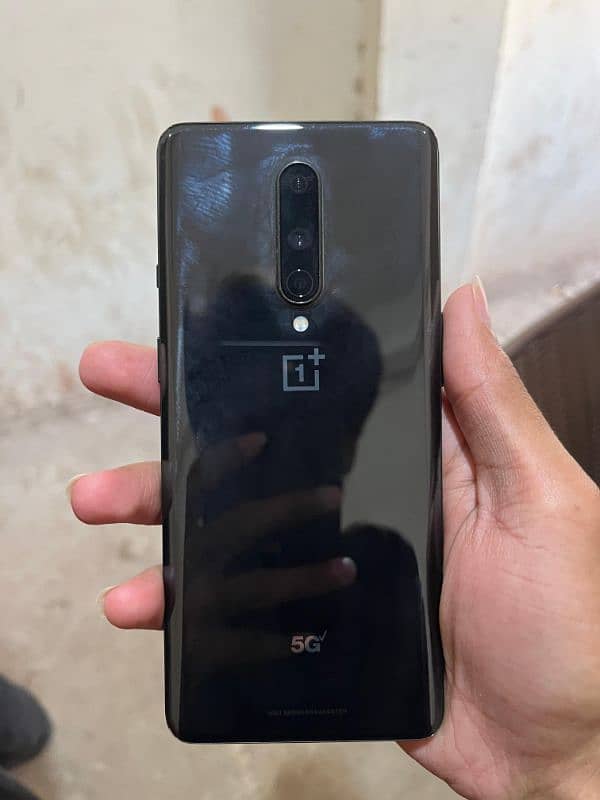 one plus 8 (5 G) 2