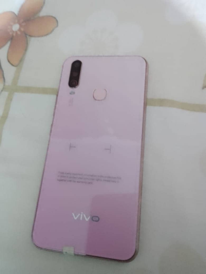 Vivo Y17 0