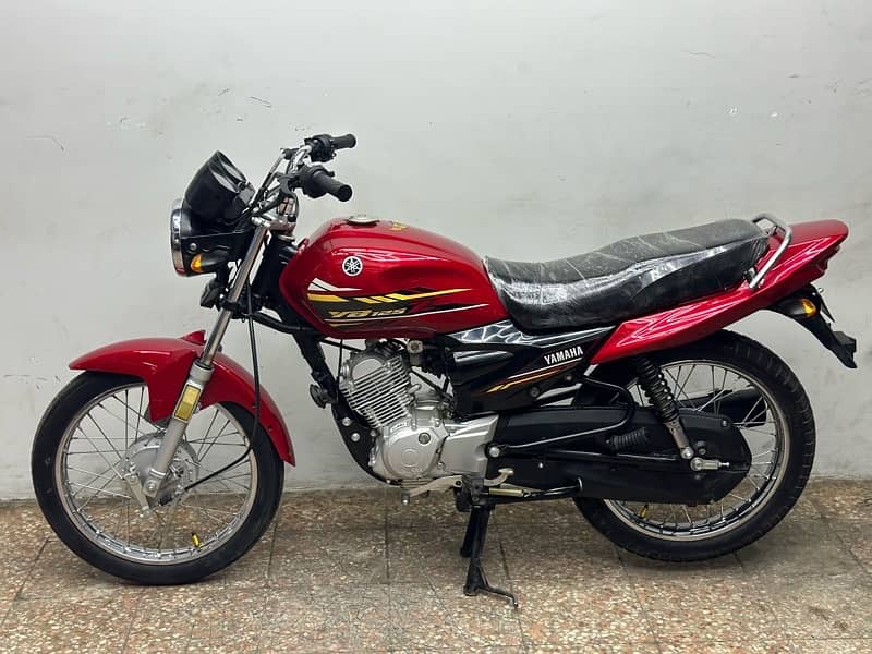 yamaha yb125z 2017 model 2