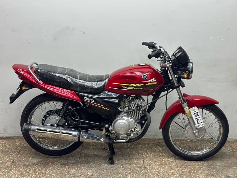 yamaha yb125z 2017 model 3