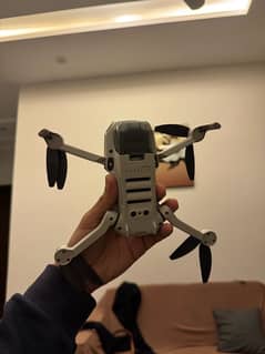 DJI