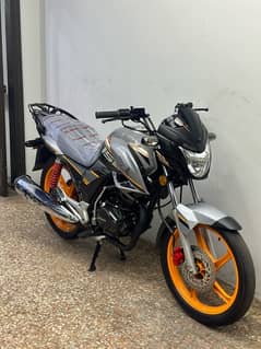 honda cb150f 2022 model ( low millage )