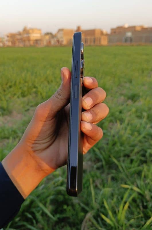 infinix NOTE 30 8