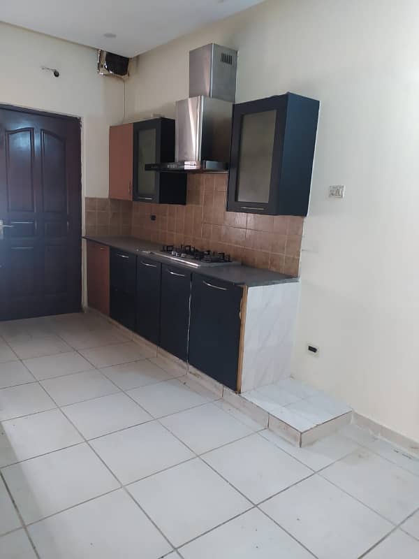 10 Maral Basement House For Sale In DHA Phase 8 Air Avenue Block N 7