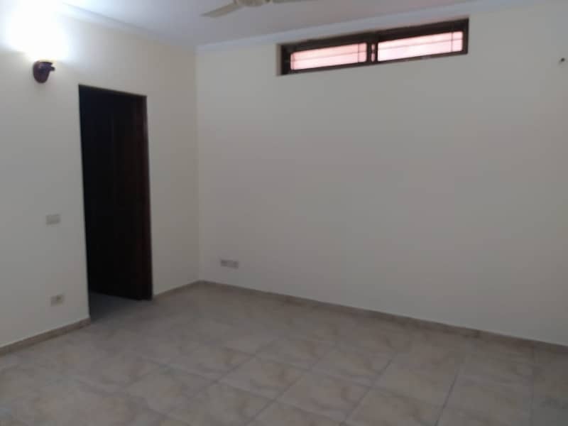 10 Maral Basement House For Sale In DHA Phase 8 Air Avenue Block N 12