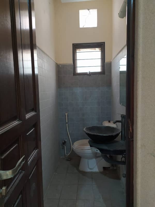 10 Maral Basement House For Sale In DHA Phase 8 Air Avenue Block N 30