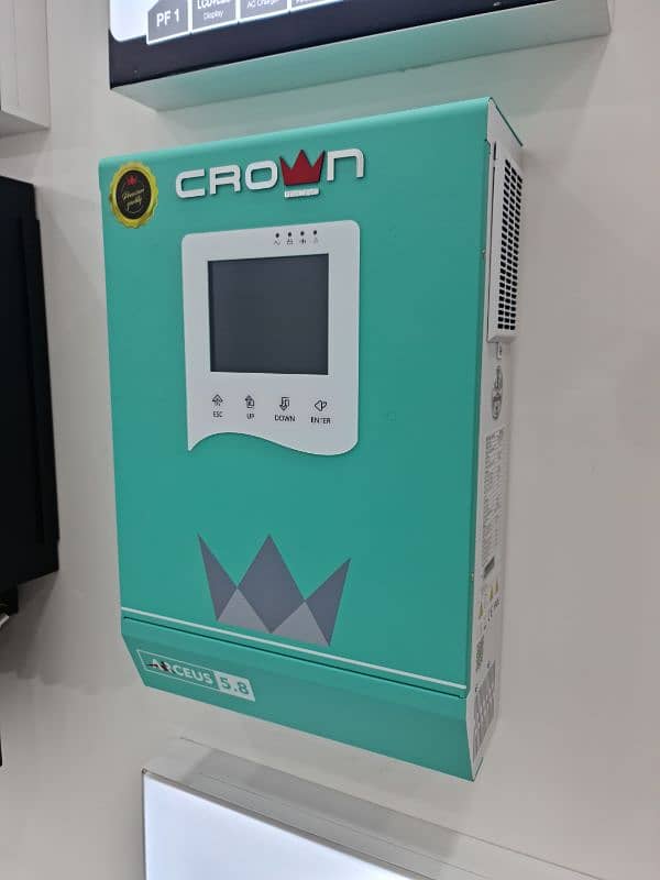 Solar Hybrid Inverters Crown, Maxpower and SolarMax 15