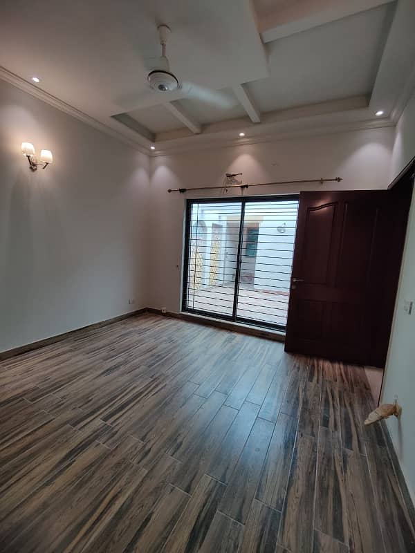 10 Marla Renovated House For Sale In DHA Phase 3 Block Z 20