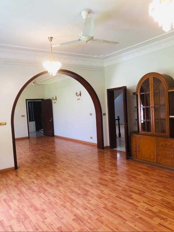 2 Kanal Full Basement Corner House For Sale In DHA Phase 3 Block Z 14