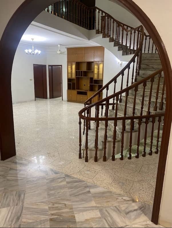 2 Kanal Full Basement Corner House For Sale In DHA Phase 3 Block Z 16