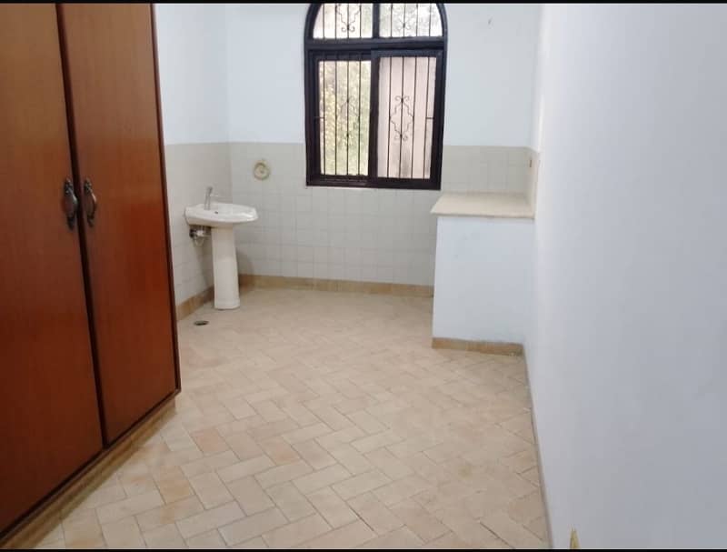 2 Kanal Full Basement Corner House For Sale In DHA Phase 3 Block Z 26