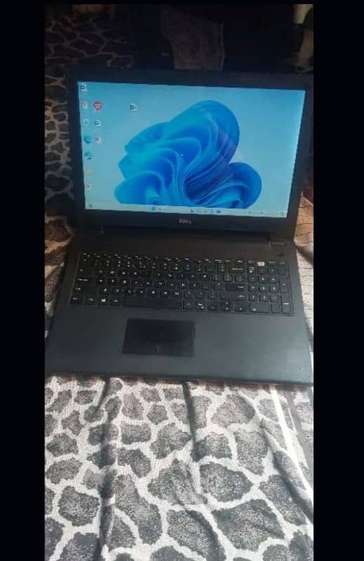 Dell Inspiron 15(Core i3-3542) Laptop 4