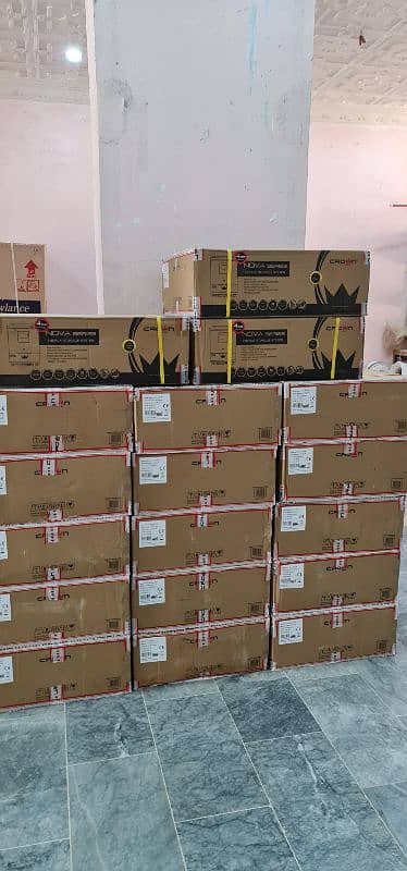 Crown Hybrid Inverters at WholeSale 9