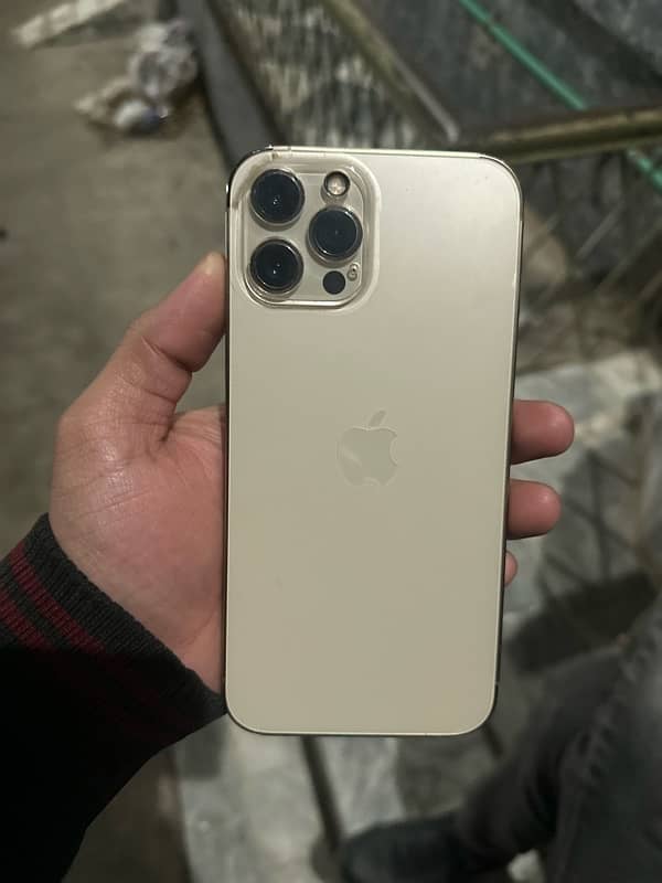 Apple Iphone 12Pro Max 4