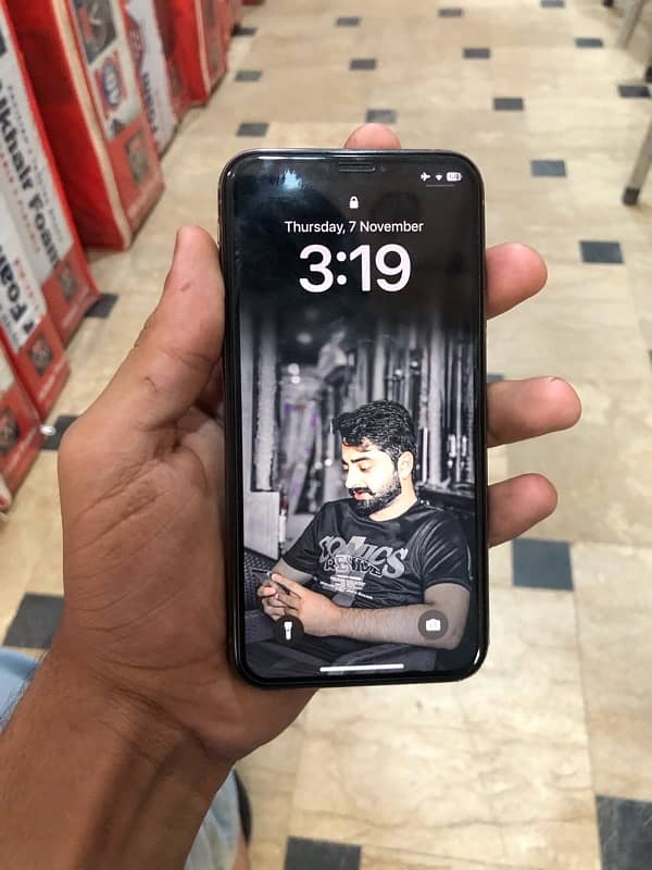 i phone x water pack 64 gb all ok 2