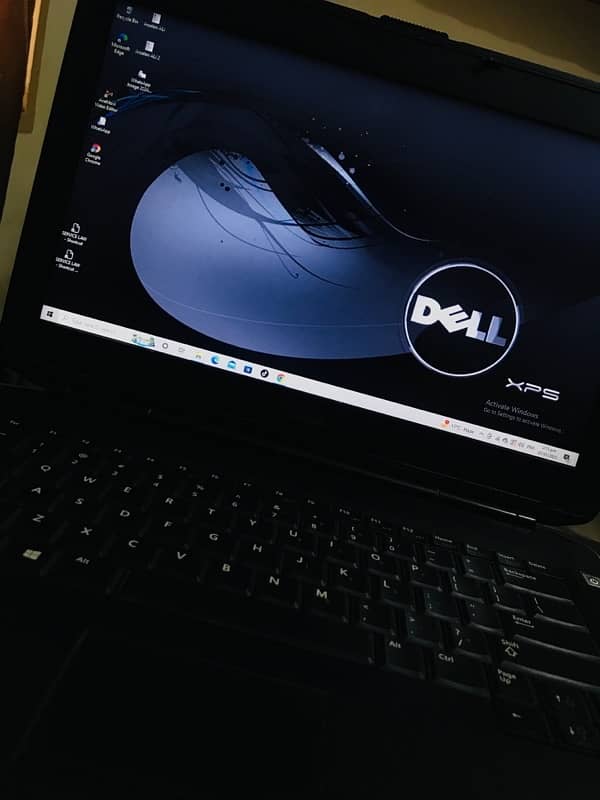 Dell windows 10 in 80% percent best condition without battery 2